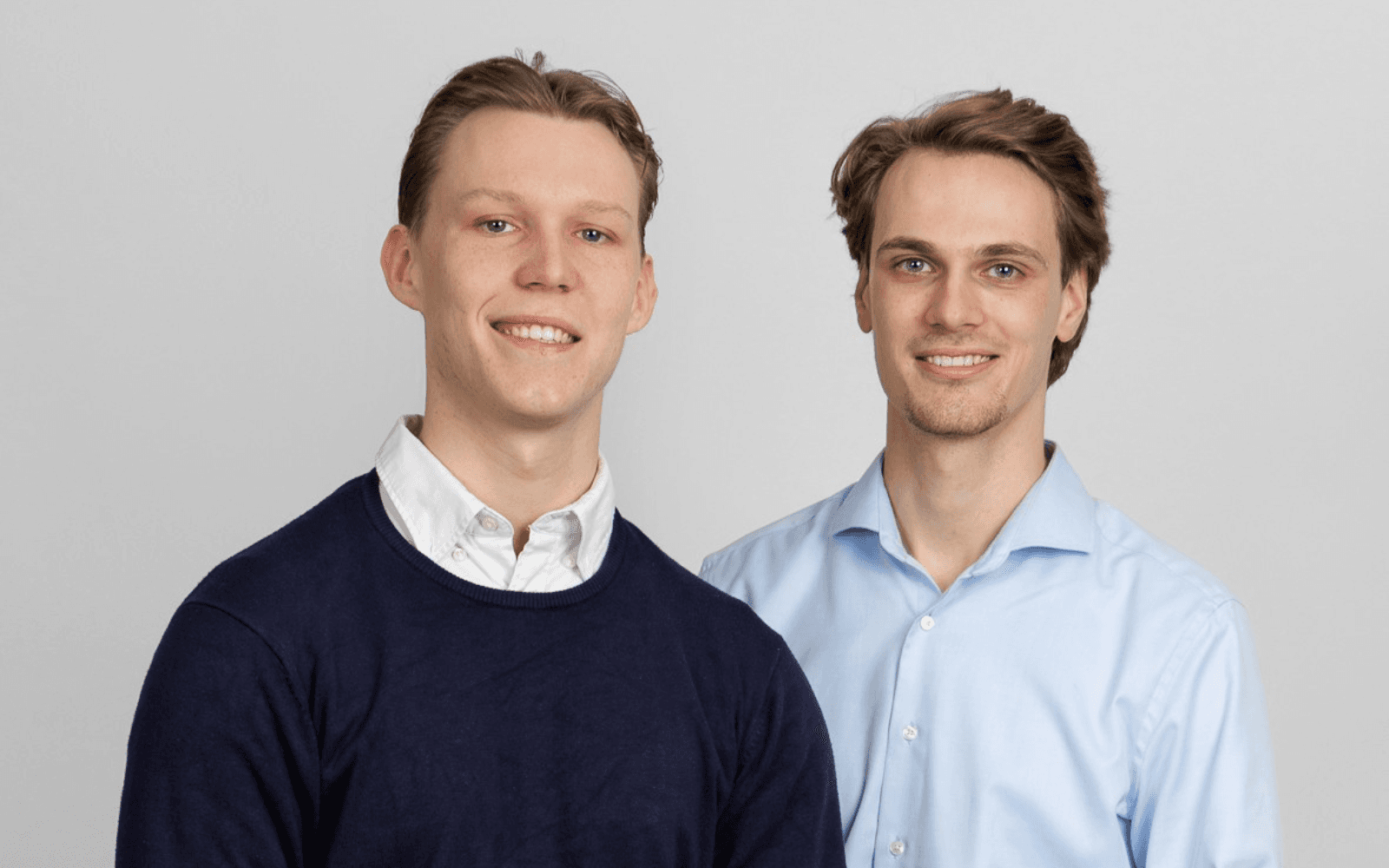 Stijn Akkermans en Robin Jonckers, oprichters van CopyWiseAI